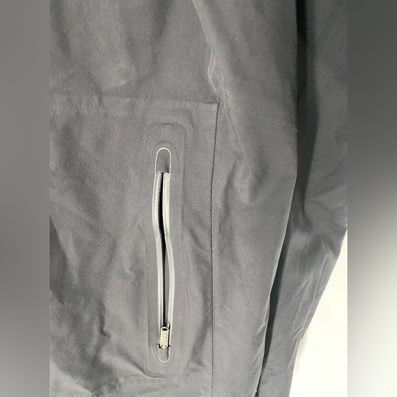 Lululemon Men’s Return of the Mac Black Rain City Parka Jacket Sz M - Picture 4 of 6